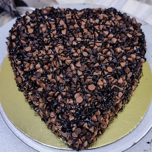 Choco Chips Cake