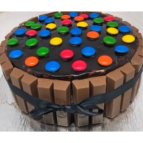 Kitkat Cake